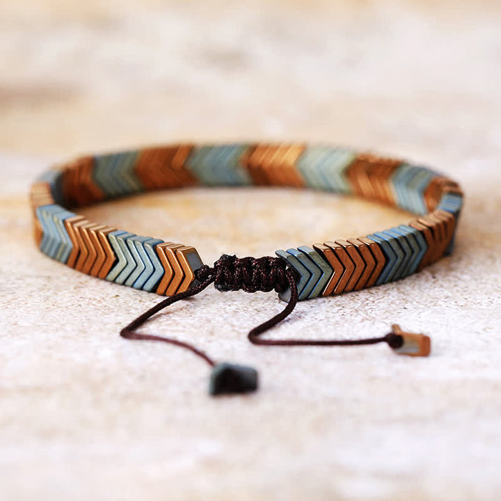 Bracelet pour homme en hématite électroplaquée en forme de flèche Olivenorma