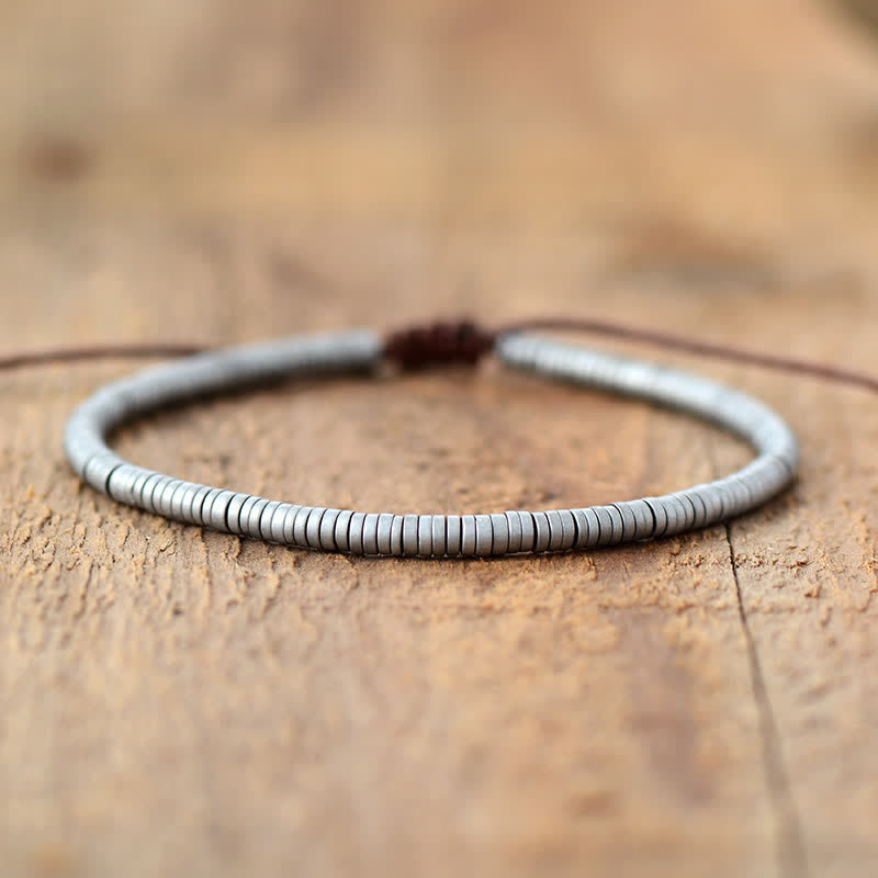 Bracelet pour homme en petites perles en hématite électrolytique Olivenorma