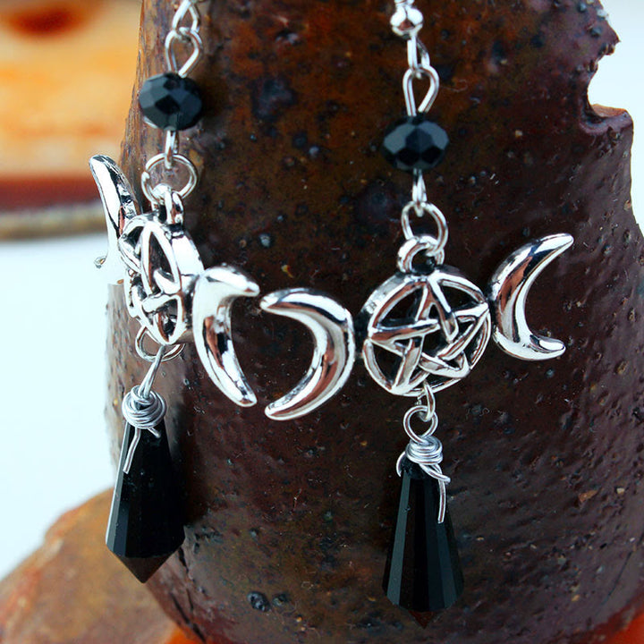 Boucles d'oreilles pendantes en obsidienne avec déesse triple lune et sorcière Olivenorma