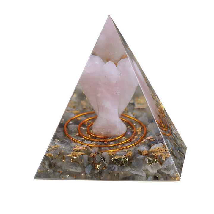 Pyramide orgonite sculptée en cristal naturel Olivenorma de 5 cm