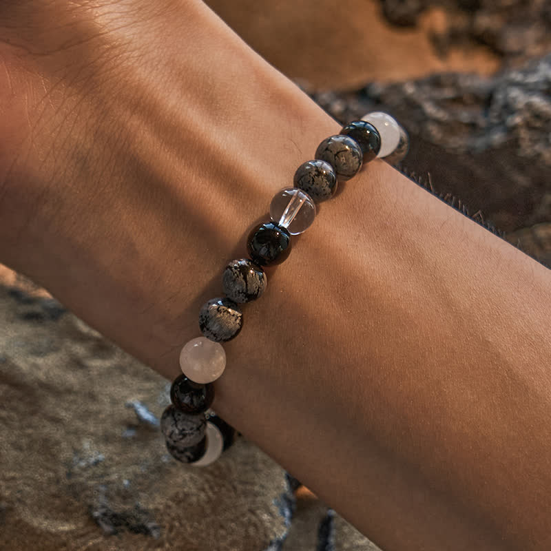 Bracelet de perles d'obsidienne en cristal transparent avec flocon de neige en obsidienne Olivenorma