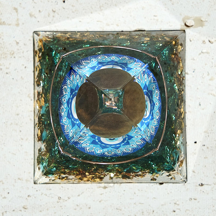 Symbole du mauvais œil Olivenorma Protection des pierres précieuses Pyramide orgone