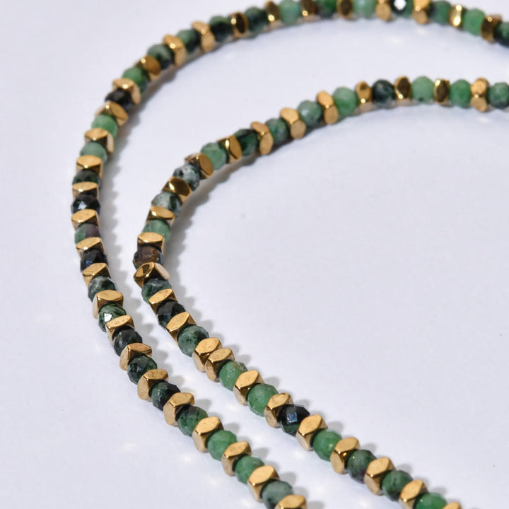 Collier de perles de style bohème en pierres précieuses à facettes Olivenorma Narce