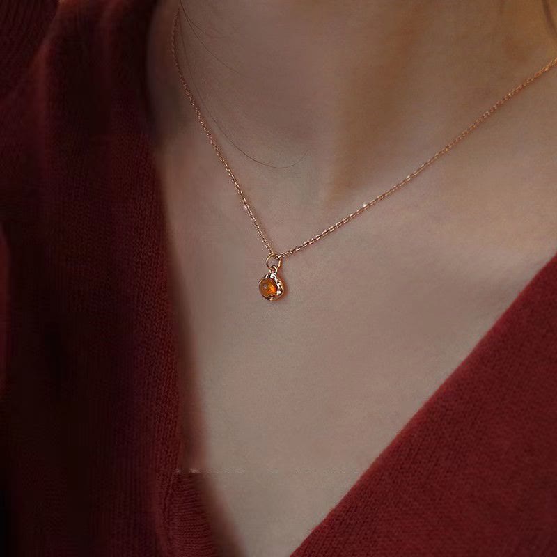 Ensemble de bijoux exquis et simple avec boucles d'oreilles et collier en ambre Olivenorma