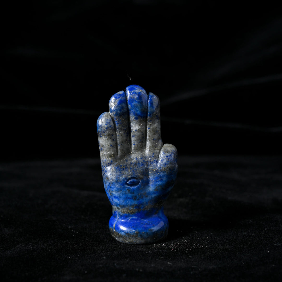 Décoration en pierres précieuses naturelles Olivenorma en forme de main de Bouddha