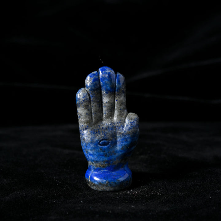 Décoration en pierres précieuses naturelles Olivenorma en forme de main de Bouddha