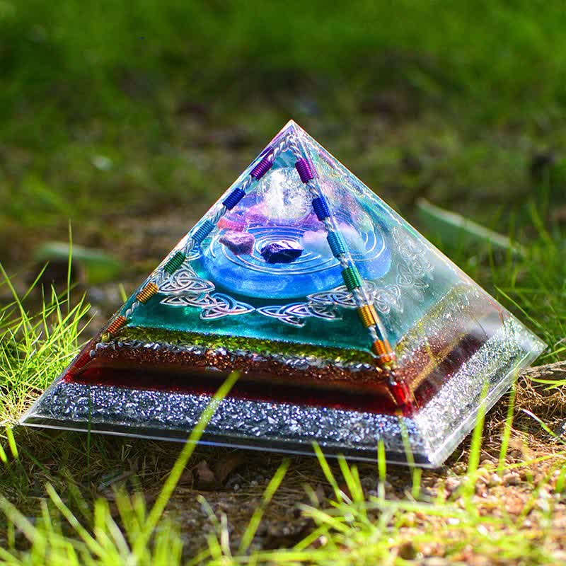 Tour d'énergie en cristal de cuivre Olivenorma Pyramide d'orgone