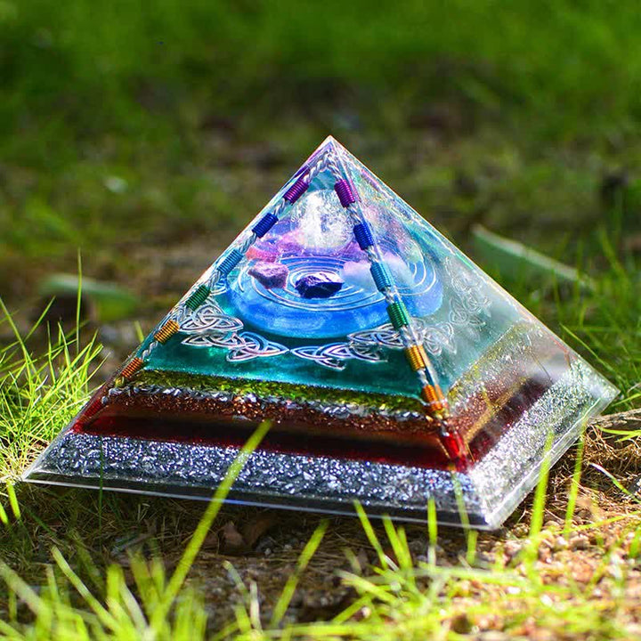 Tour d'énergie en cristal de cuivre Olivenorma Pyramide d'orgone