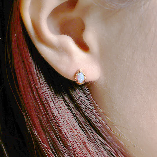 Collier avec pendentif en forme de goutte d'eau en opale naturelle Olivenorma