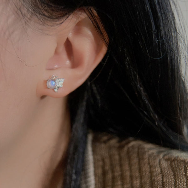 Boucles d'oreilles à tige en forme de papillon avec pierre de lune naturelle Olivenorma