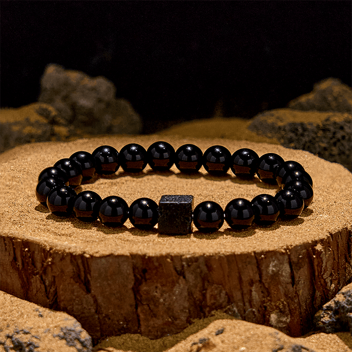 Bracelet en perles d'obsidienne en pierre de lave taillée en cube Olivenorma