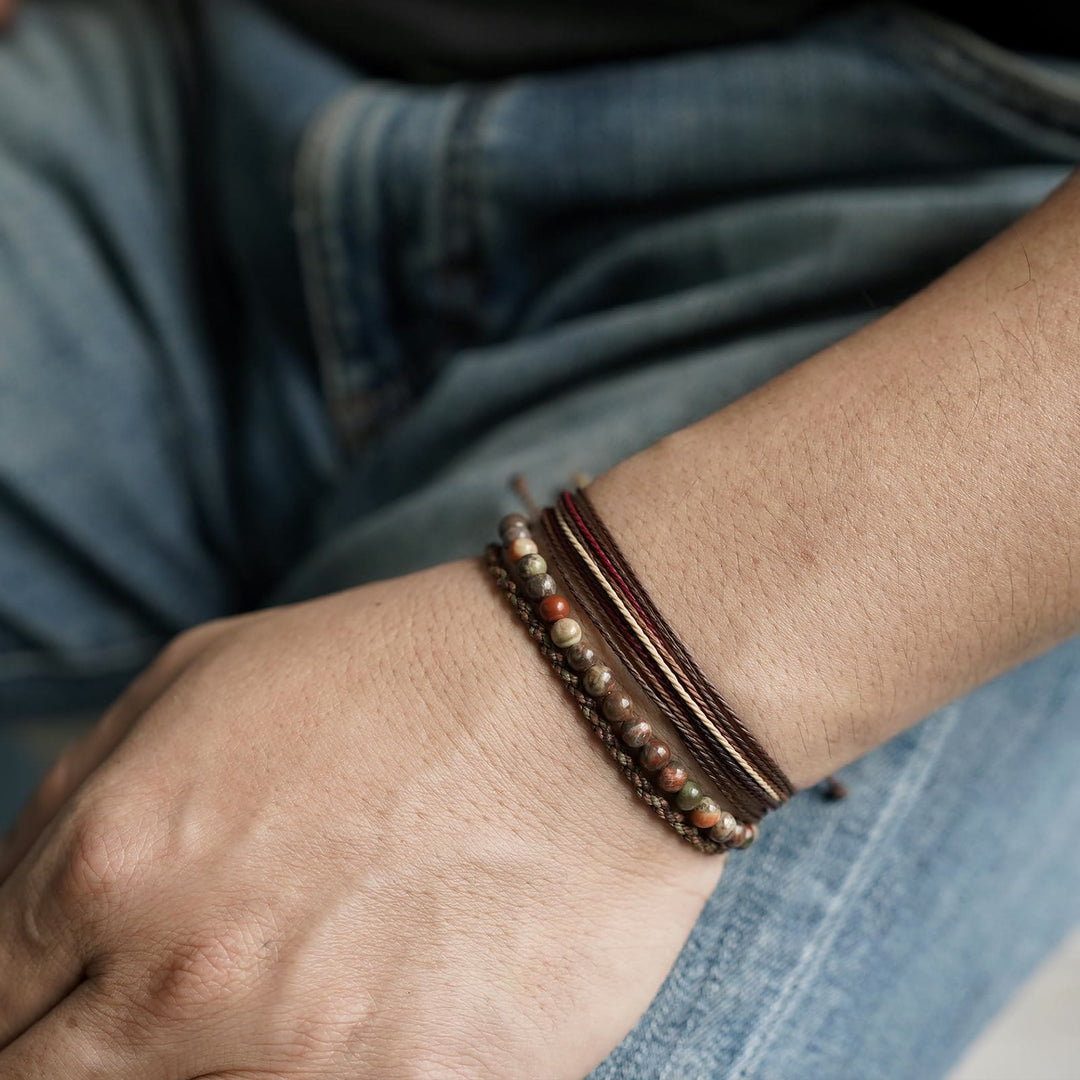 Bracelet tressé en corde de coton avec perles naturelles Olivenorma