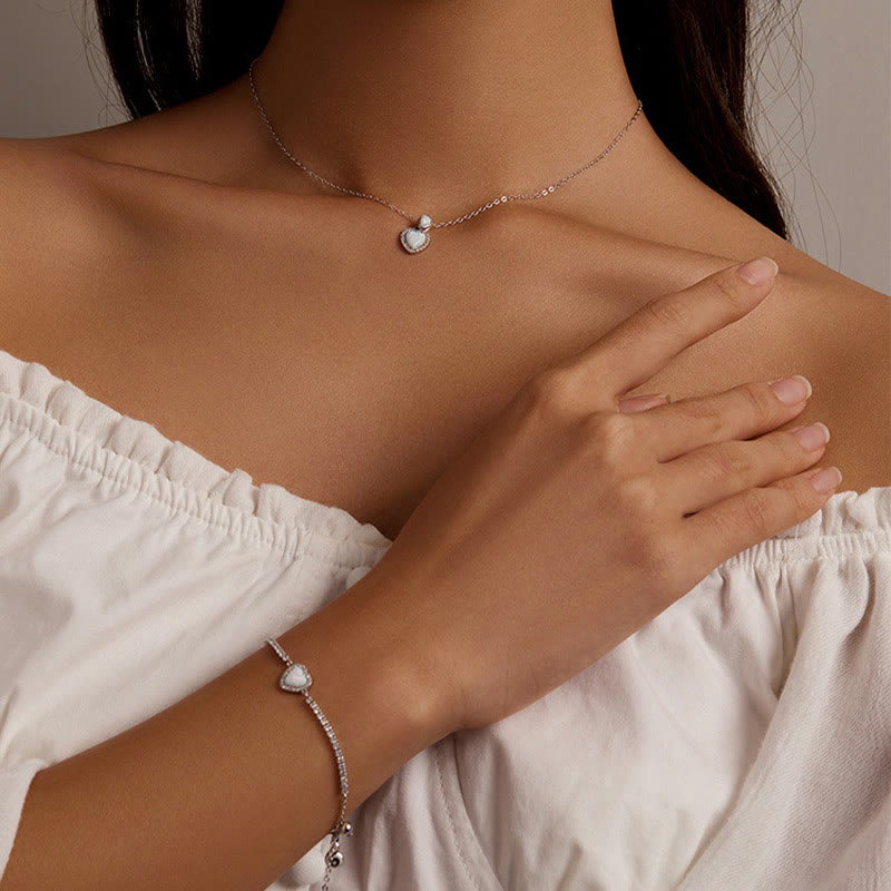 Ensemble de bijoux avec collier et bracelet à breloques en forme de cœur Olivenorma