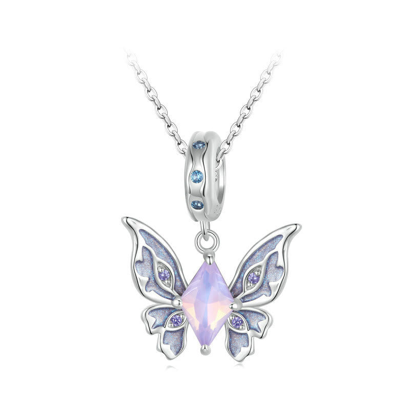 Collier en argent S925 avec breloque en opale en forme de papillon Olivenorma