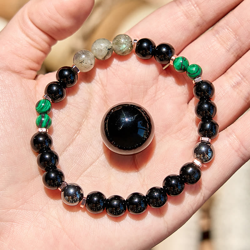 Bracelet de perles en onyx noir, hématite, labradorite et malachite Olivenorma