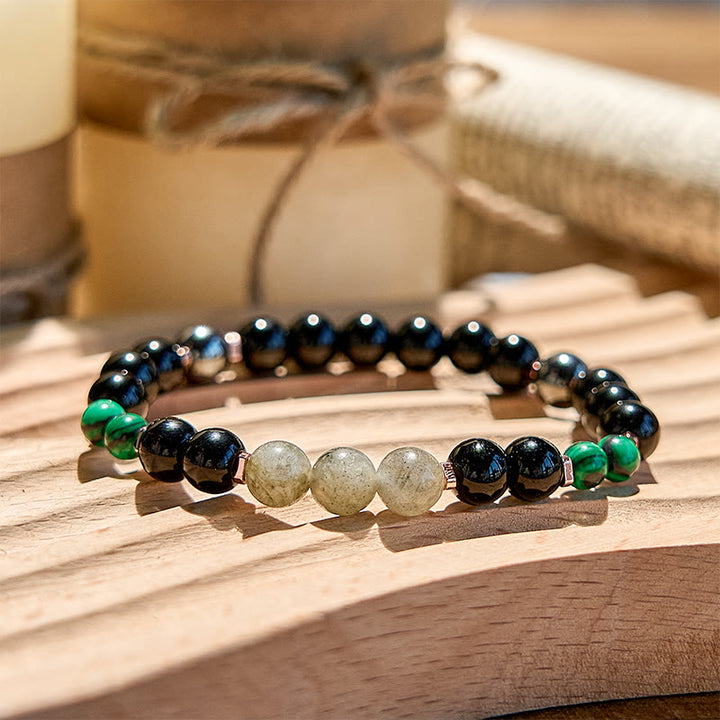 Bracelet de perles en onyx noir, hématite, labradorite et malachite Olivenorma