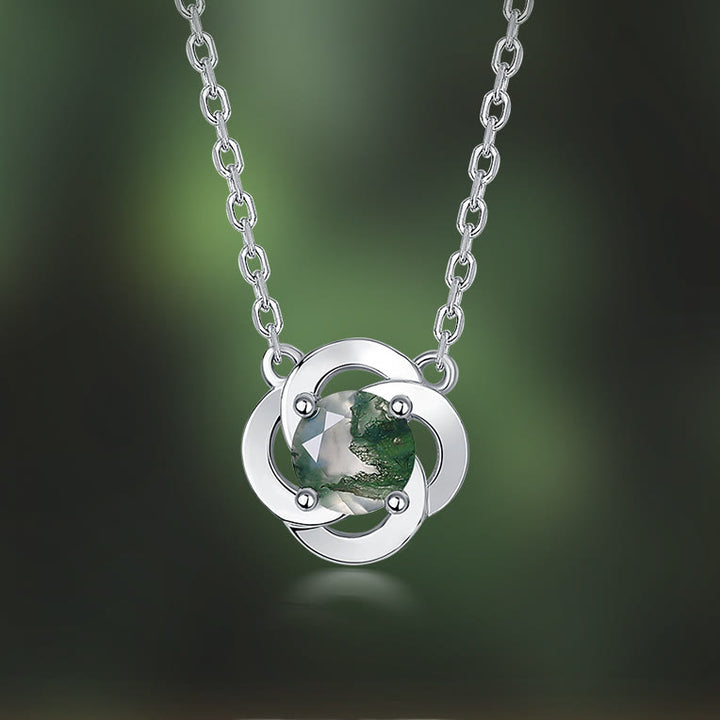 Collier avec pendentif en agate mousse Olivenorma et trèfle à quatre feuilles