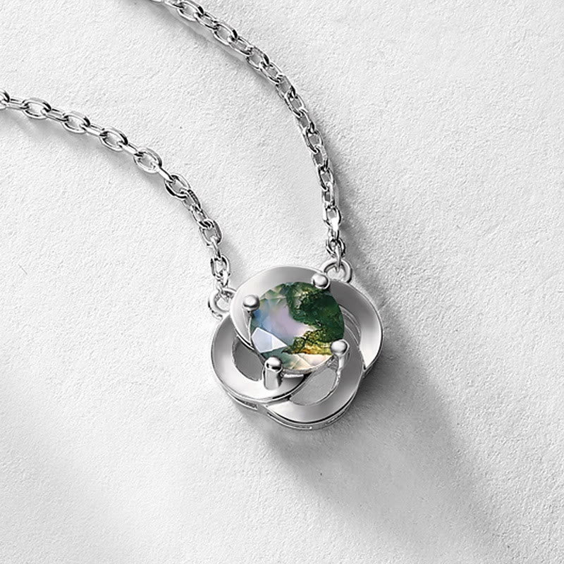 Collier avec pendentif en agate mousse Olivenorma et trèfle à quatre feuilles