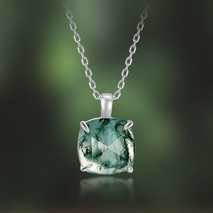 Collier pendentif en forme de cube de sucre en agate mousse Olivenorma