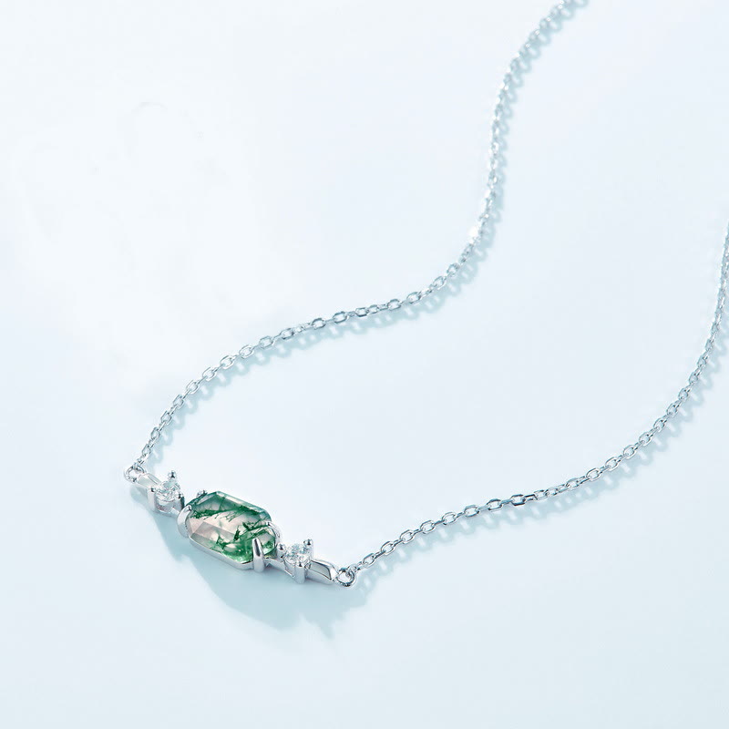 Collier pendentif hexagonal en agate mousse naturelle Olivenorma