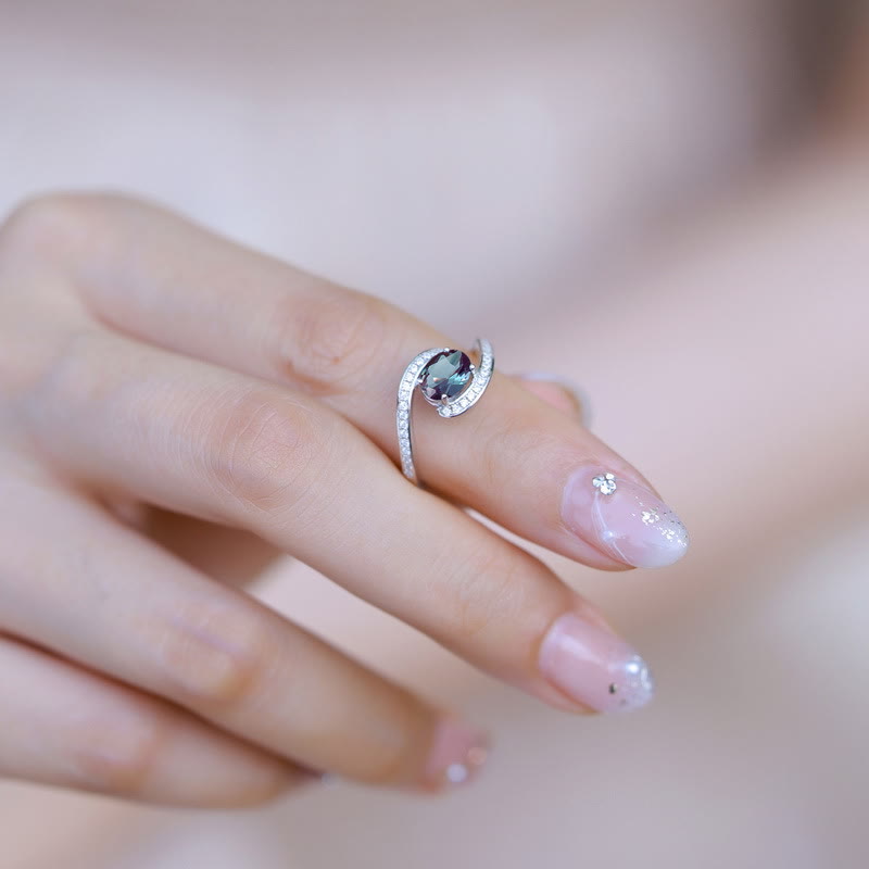 Bague en forme d'œil avec alexandrite naturelle Olivenorma