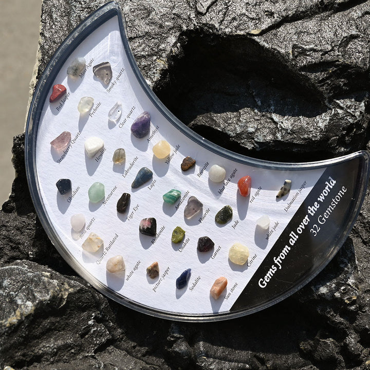 Ensemble de 32 spécimens minéraux de lune Olivenorma