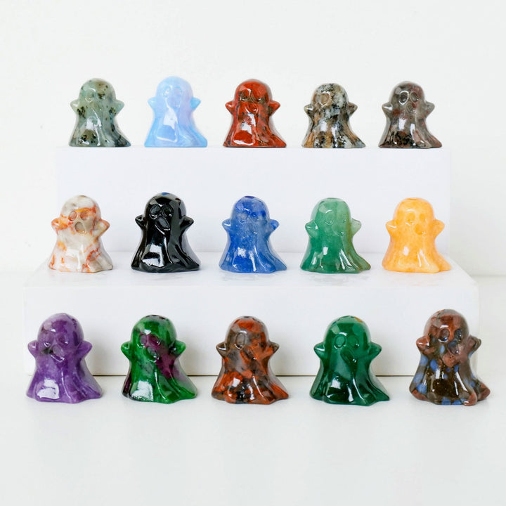 Décoration en pierre précieuse sculptée fantôme en cristal naturel Olivenorma de 3 cm