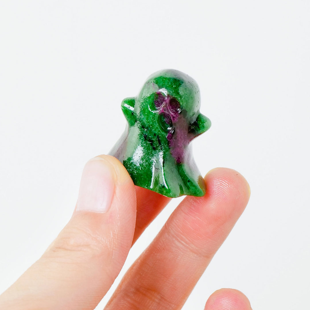 Décoration en pierre précieuse sculptée fantôme en cristal naturel Olivenorma de 3 cm