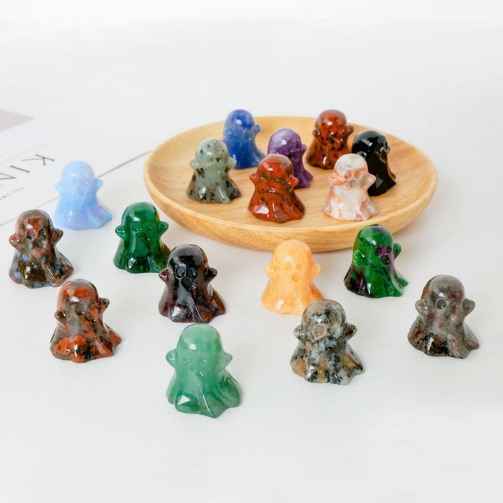 Décoration en pierre précieuse sculptée fantôme en cristal naturel Olivenorma de 3 cm