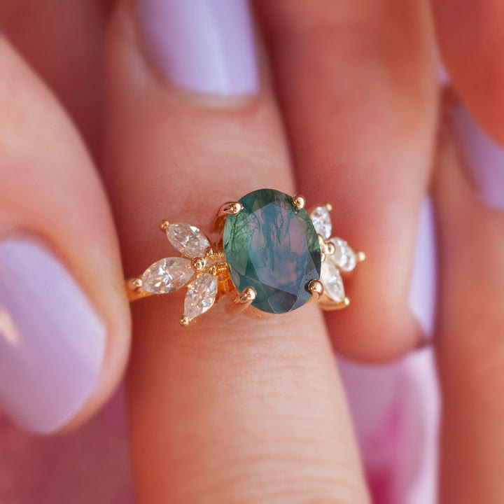 Bague Olivenorma en forme de feuille d'agate mousse ovale et zircon