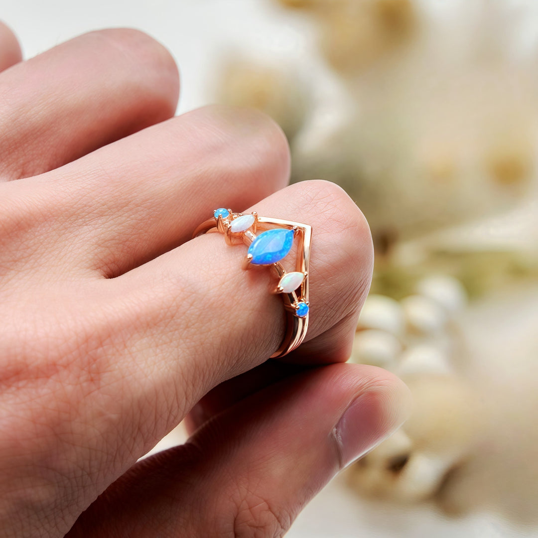 Bague couronne en opale bleue et blanche naturelle Olivenorma