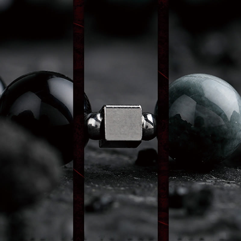 Bracelet en perles d'obsidienne Dark Moon Harsh Sun d' Olivenorma