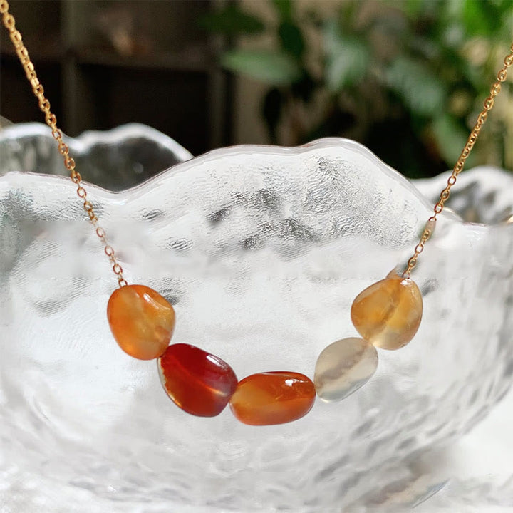 Collier pendentif en perles de pierre naturelle irrégulière Olivenorma