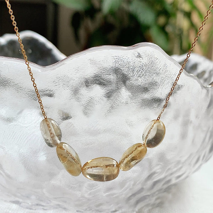 Collier pendentif en perles de pierre naturelle irrégulière Olivenorma