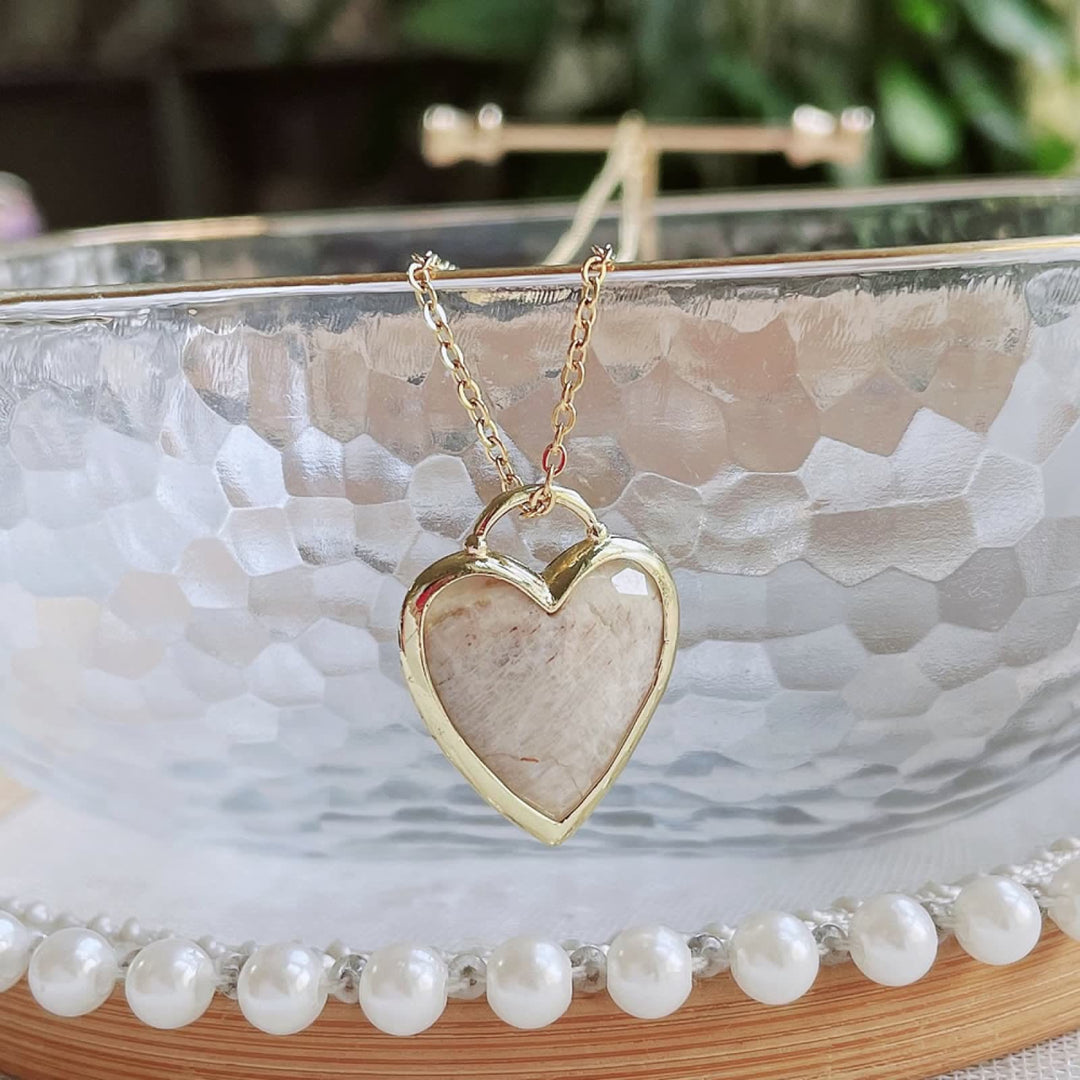 Collier pendentif en acier inoxydable avec cristal taillé en forme de cœur Olivenorma