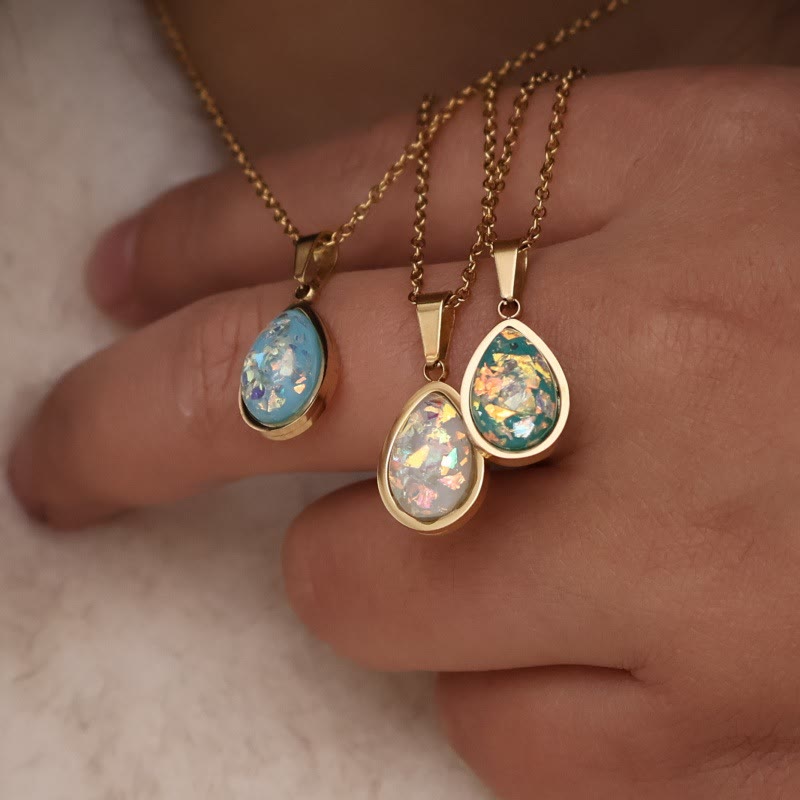 Collier pendentif goutte d'eau en opale naturelle française Olivenorma