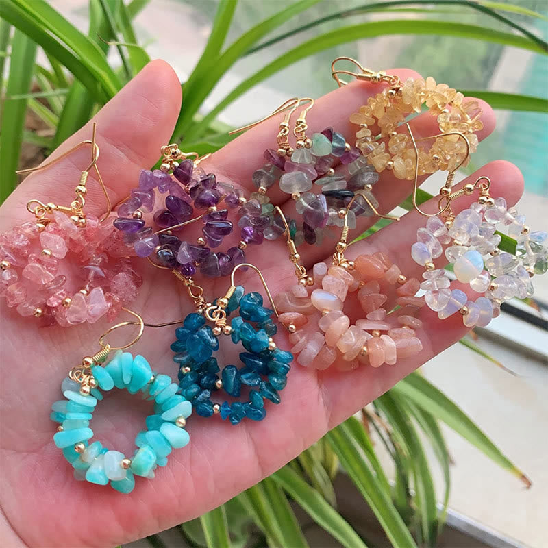 Boucles d'oreilles créoles en cristal naturel concassé Olivenorma
