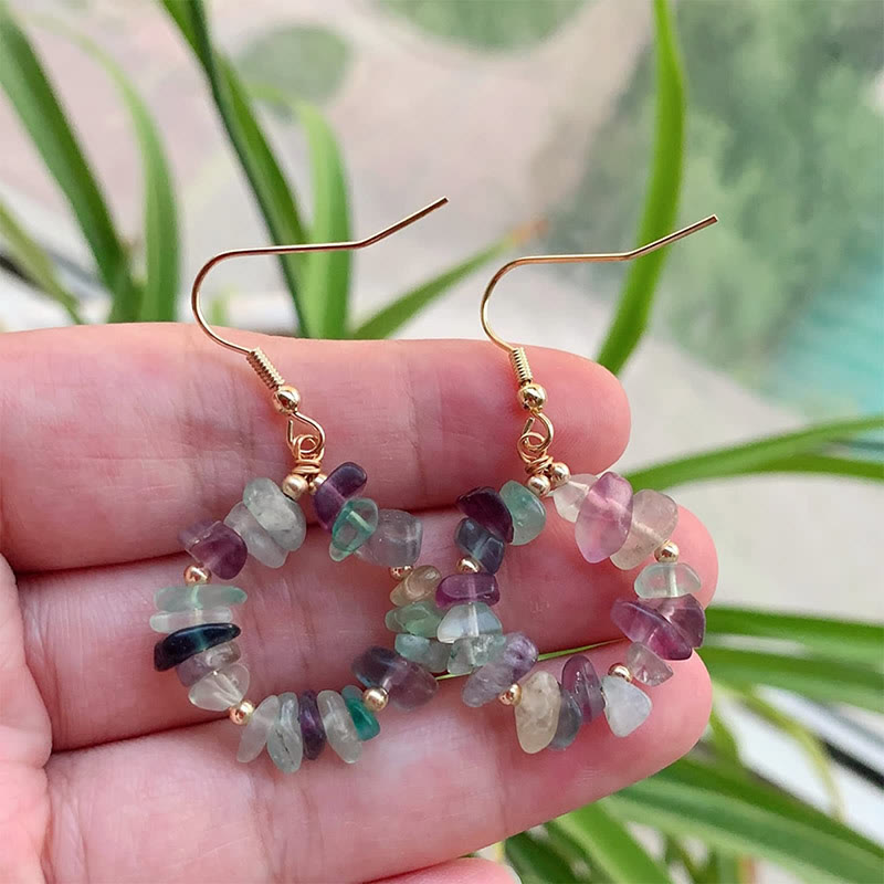 Boucles d'oreilles créoles en cristal naturel concassé Olivenorma