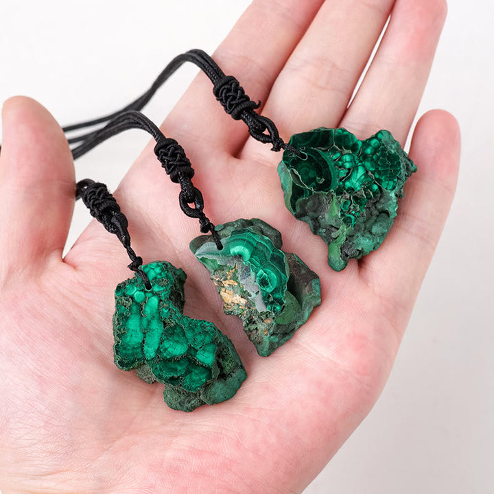 Collier pendentif en malachite naturelle irrégulière Olivenorma