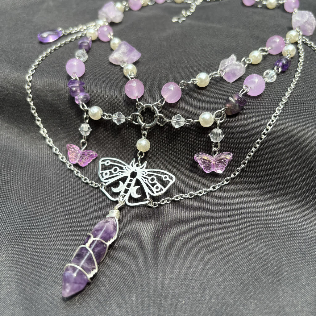 Collier ras du cou à plusieurs niveaux avec pendentif papillon et améthyste Olivenorma