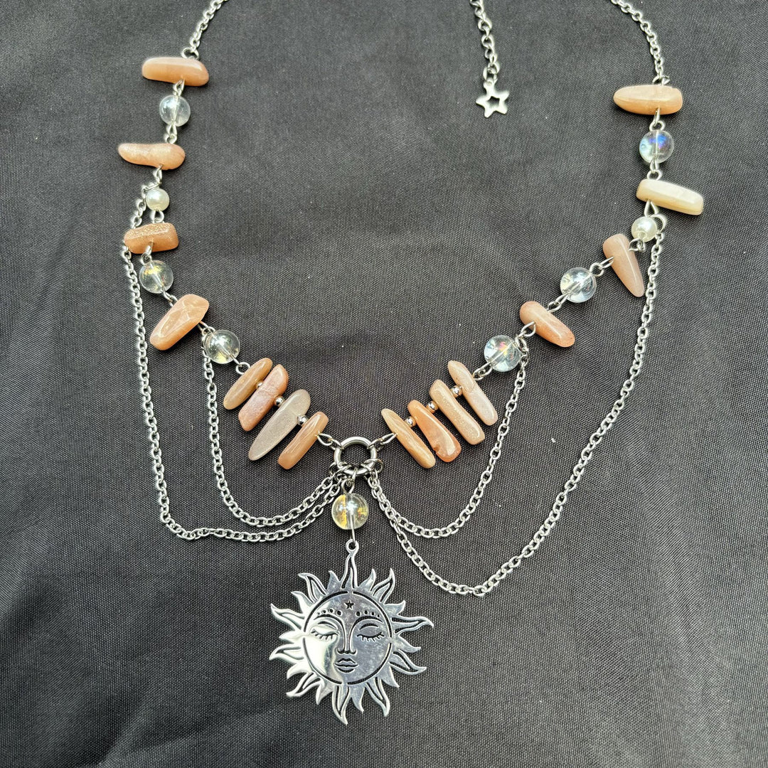 Collier ras du cou superposé avec pendentif en pierre de soleil naturelle Olivenorma