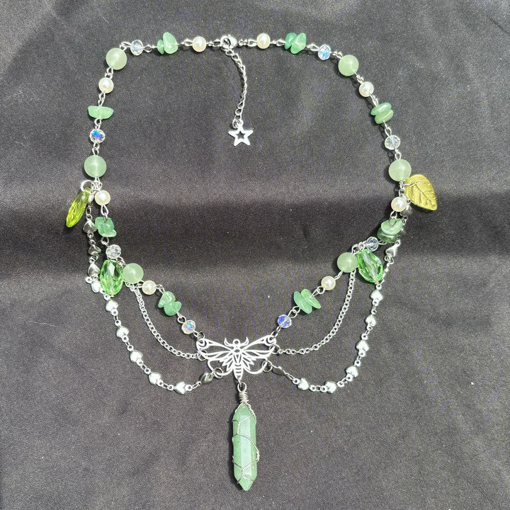Collier ras du cou superposé avec pendentif papillon en aventurine verte Olivenorma