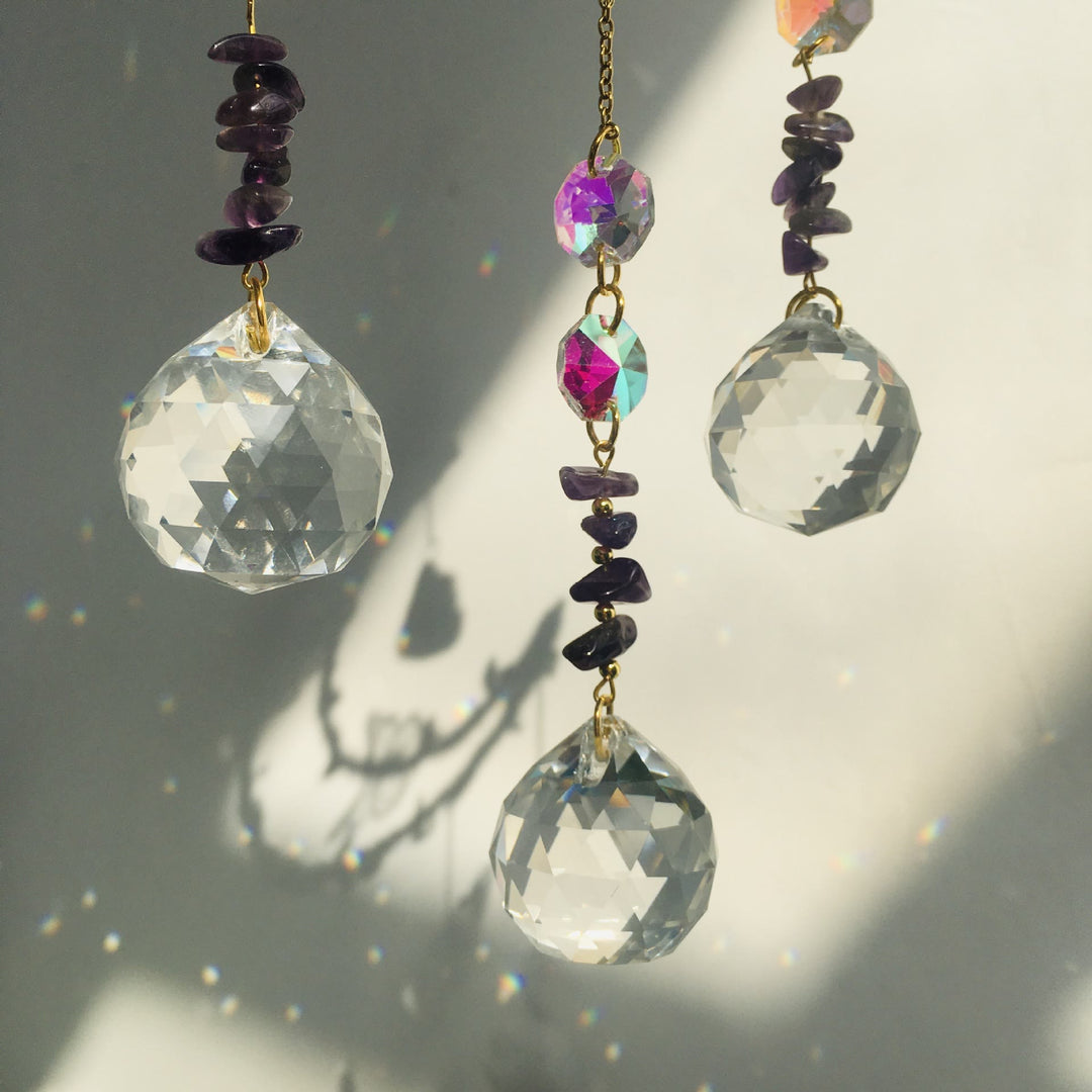 Carillon à vent Olivenorma en cristal naturel, vigne, lune et papillon