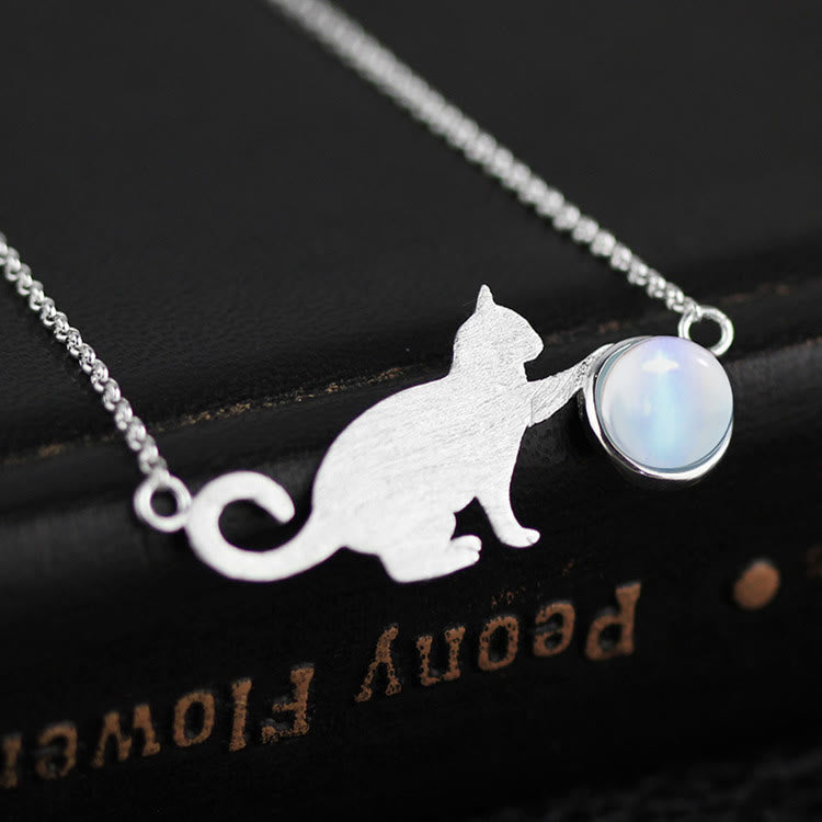 Bracelet pendentif chat en argent et pierre de lune Olivenorma