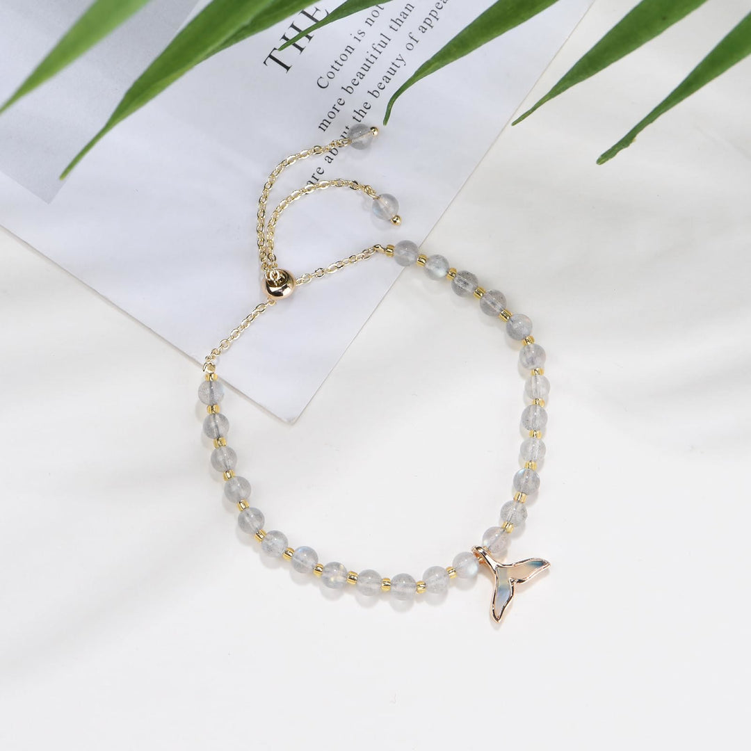 Bracelet pendentif queue de baleine en perles de labradorite naturelle Olivenorma