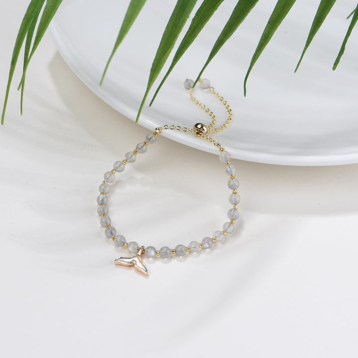 Bracelet pendentif queue de baleine en perles de labradorite naturelle Olivenorma