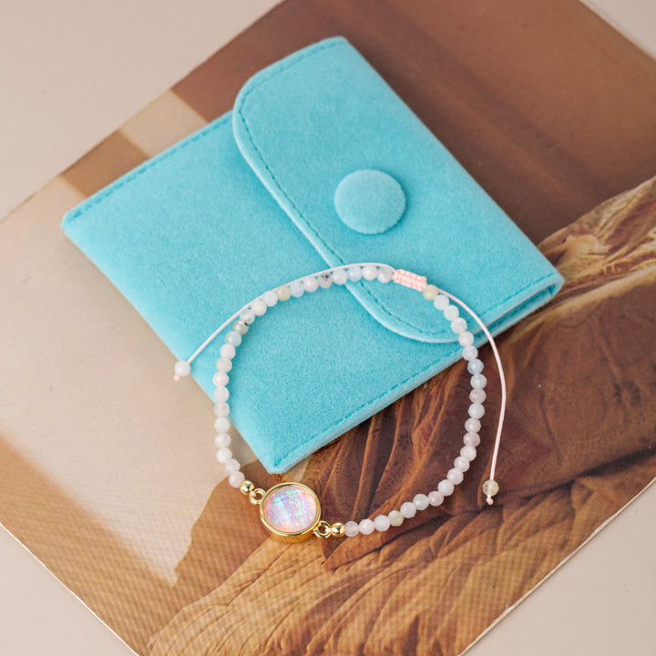 Bracelet pendentif en opale colorée et perles de cristal naturel Olivenorma