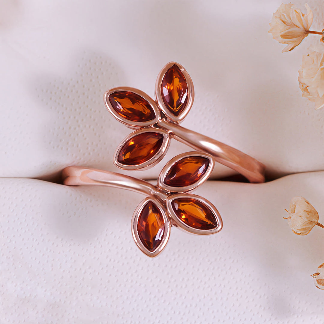 Bague ajustable en forme de feuille de grenat Olivenorma