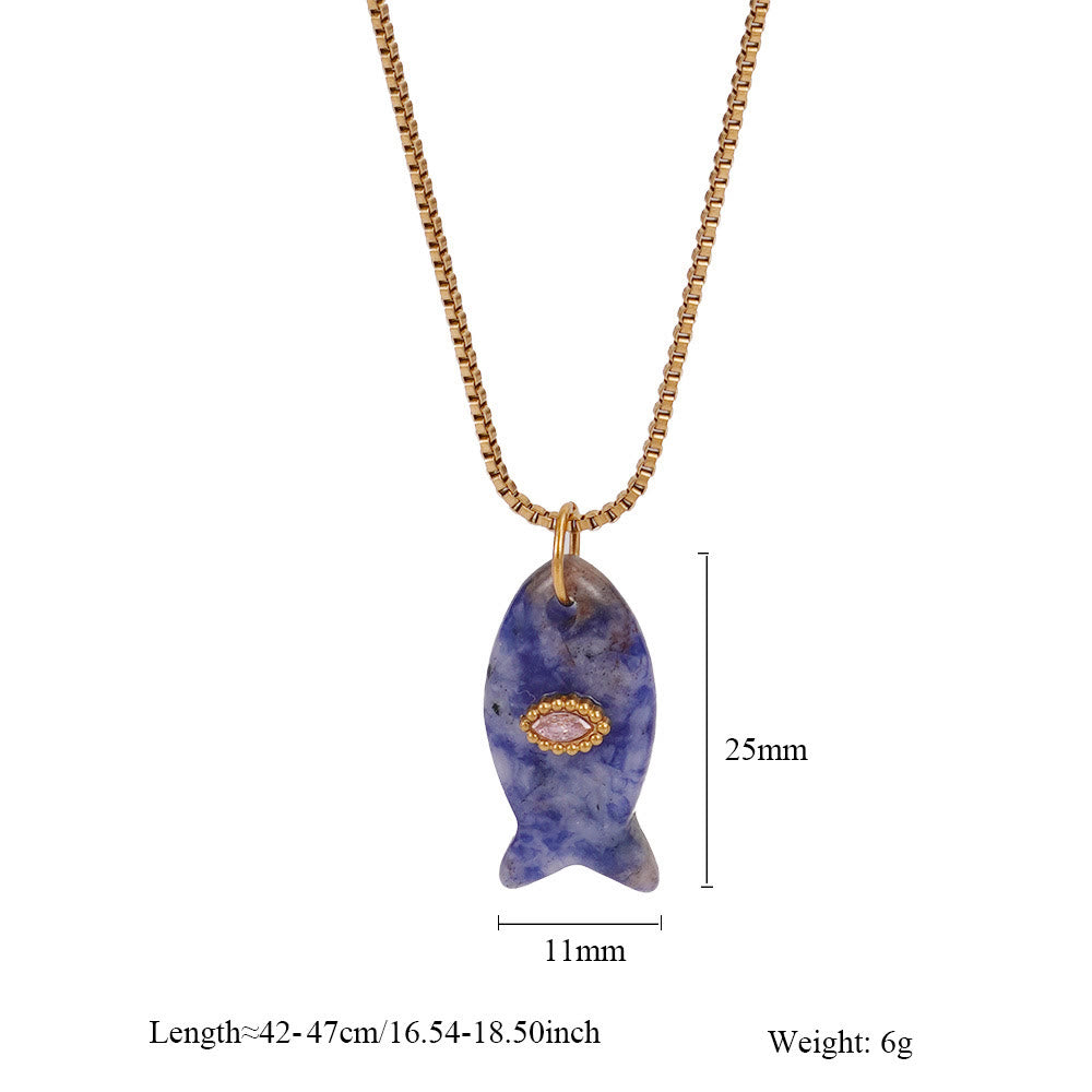 Collier pendentif en forme de poisson taillé en pierre naturelle Olivenorma