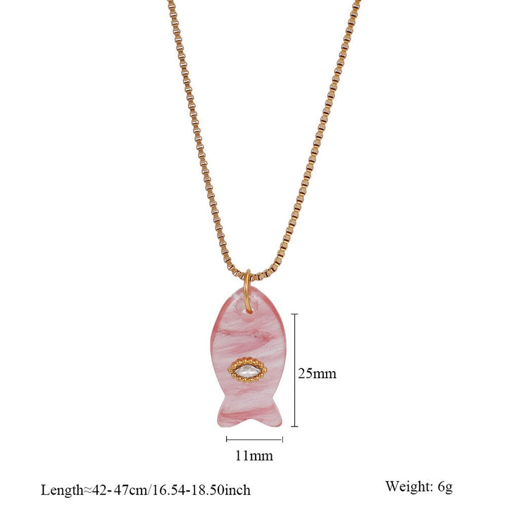 Collier pendentif en forme de poisson taillé en pierre naturelle Olivenorma